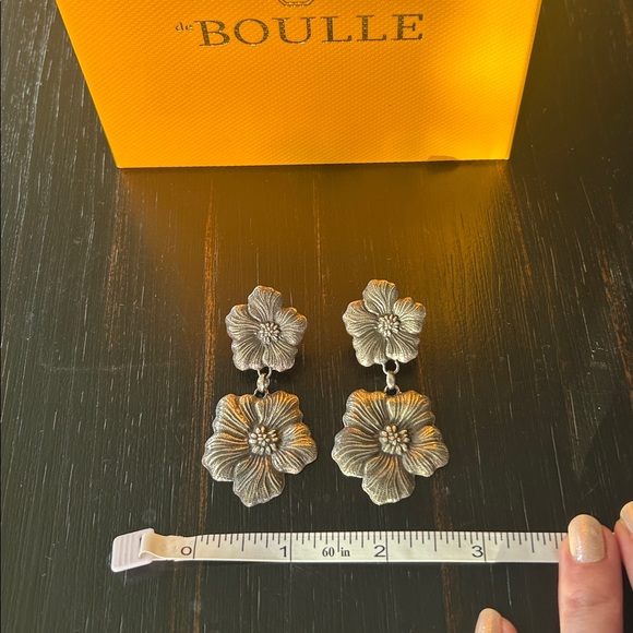 Buccellati Gardenia Flower Drop Earrings – Sterling Silver Floral Vintage Style - Picture 5 of 7